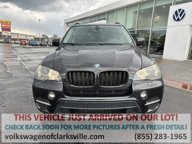 Used 2011 BMW X5 xDrive35i Premium with VIN 5UXZV4C51BL741040 for sale in Clarksville, IN